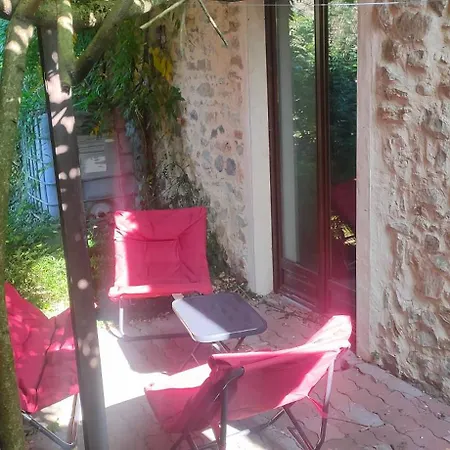 Casa de Férias Independant Avec Grand Parking Exterieur Sarge Les Le Mans