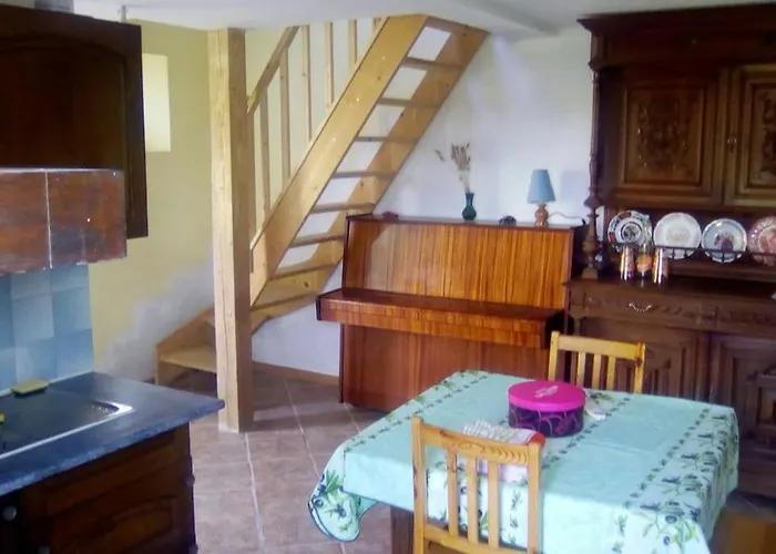 Gîte indépendant avec grand parking extérieur *