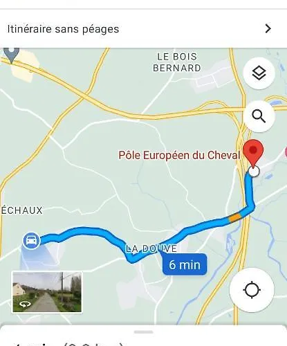 Gîte indépendant avec grand parking extérieur Hébergement de vacances *
